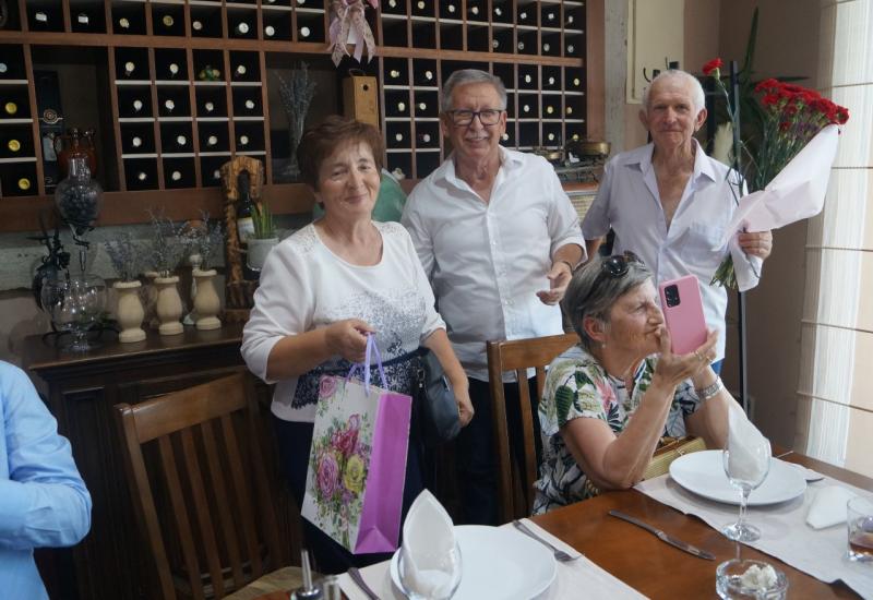 Prijateljstva i zabave nije nedostajalo - FOTO | Proslava 50. i 52. godišnjice mature u Mostaru: 