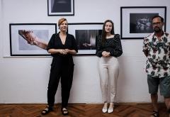 FOTO | Mostar: Održana izložba fotografija ''Untold stories''