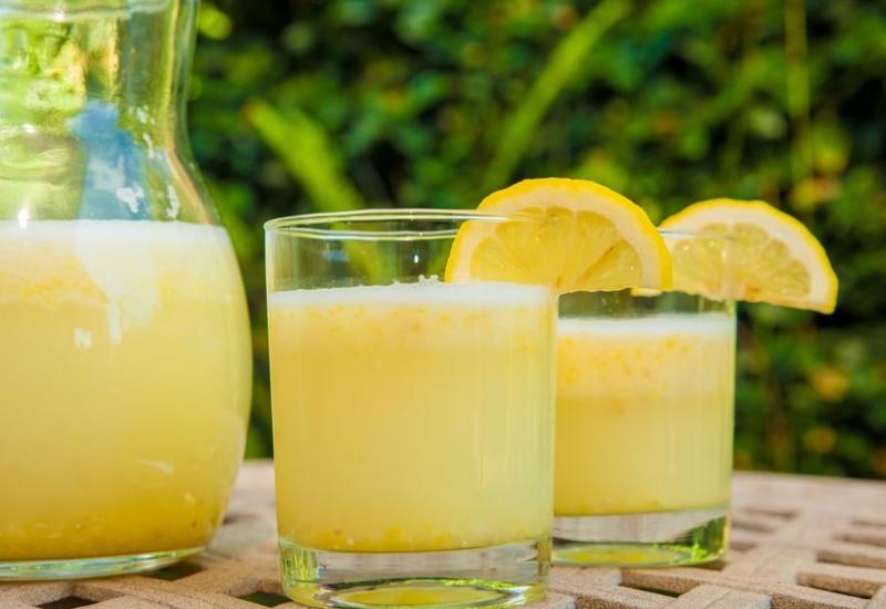 Limoncello limunada: Recept za osvježavajuće ljetno piće