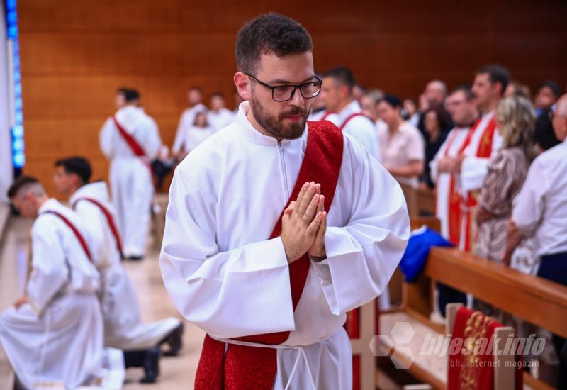 Ređenje u Mostaru - FOTO Hercegovina dobila 8 novih svećenika