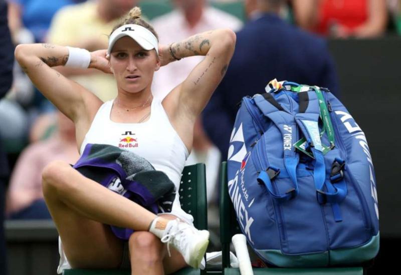  Braniteljica titule na Wimbledonu Vondrousova ispala u prvom kolu 