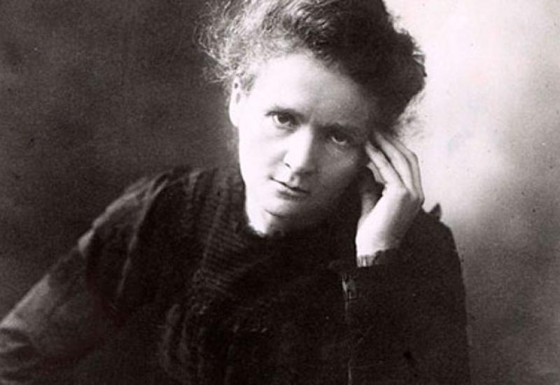 Maria Skłodowska-Curie (Varšava, 7. studenoga 1867. – Passy, 4. srpnja 1934.) - Slavna Maria Curie umrla na današnji dan od posljedica zračenja