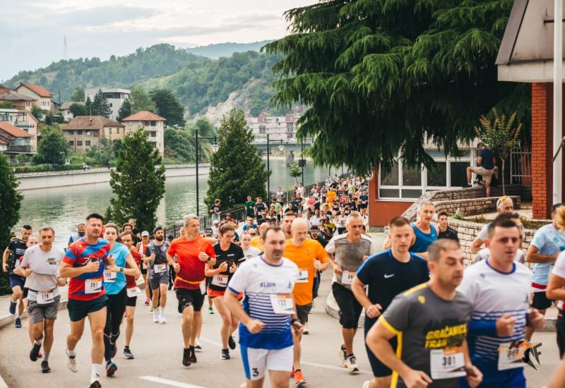 Više od 1.000 sudionika trčat će kroz najljepše dijelove Konjica  - Konjic Summer Fest: Više od 1.000 sudionika trčat će kroz najljepše dijelove Konjica 