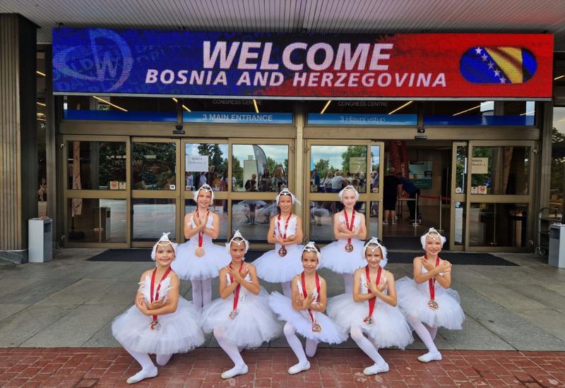 Veliko finale Dance World Finals Prague 2024. - Balet Mostar Arabesque osvojio brončanu medalju na svjetskom natjecanju u Pragu