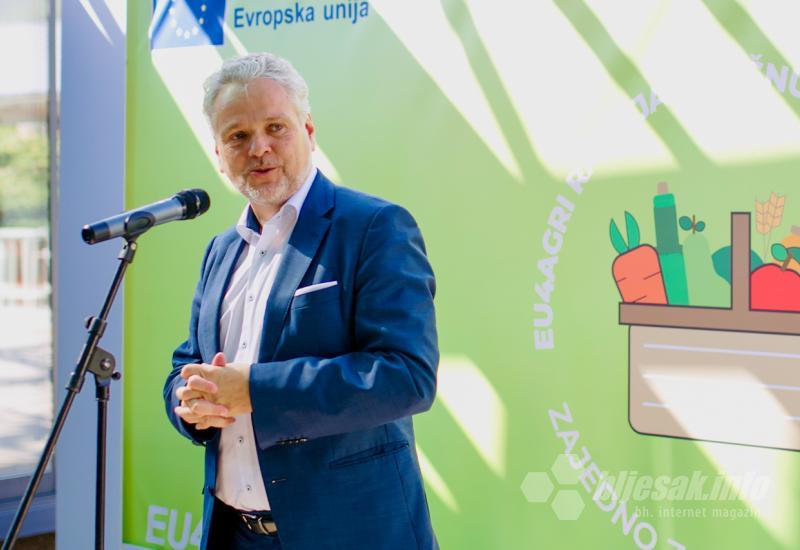 Šef Delegacije EU u BiH i specijalni predstavnik EU Johann Sattler - FOTO | Oživjela mostarska Tepa, Kordić: Treba nam još pola milijuna KM 