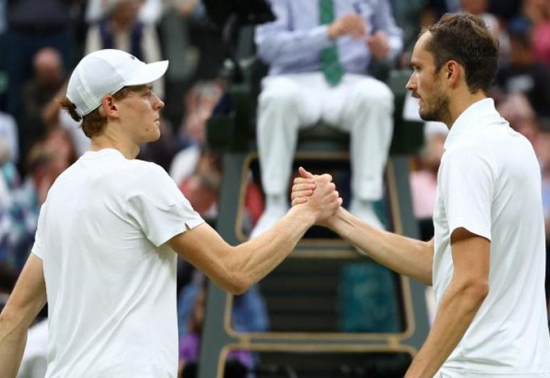 Alcaraz i Medvjedev u polufinalu Wimbledona - Alcaraz i Medvjedev u polufinalu Wimbledona