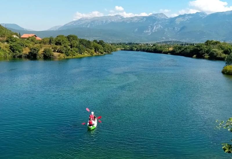 Ljetni užitak na Mostarskom jezeru