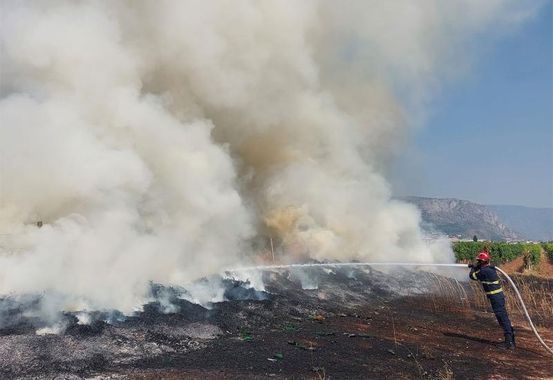 12 požara u HNŽ-u: Gorjeli i Carski vinogradi