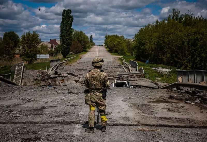 Ukrajina tvrdi da je oborila dvije ruske rakete i 15 dronova