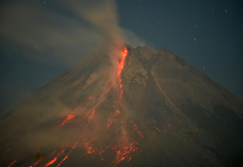 Pogledajte fantastične fotografije erupcije vulkana Merapi