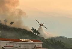 Svi požari u Dalmaciji pod kontrolom; struje nema od Tučepa do Drvenika