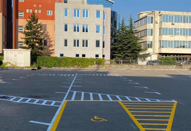 Mostar parking uredio mjesta iza zgrade Vlade FBiH