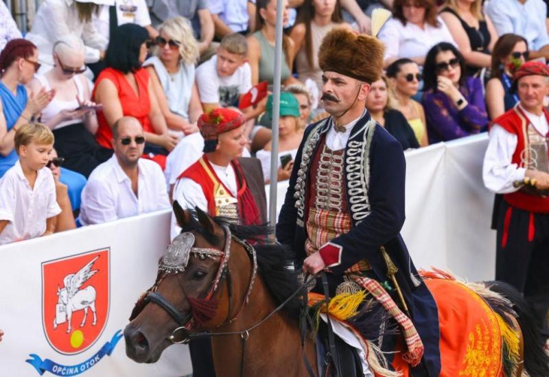  Jure Domazet Lošo slavodobitnik je 309. Sinjske alke