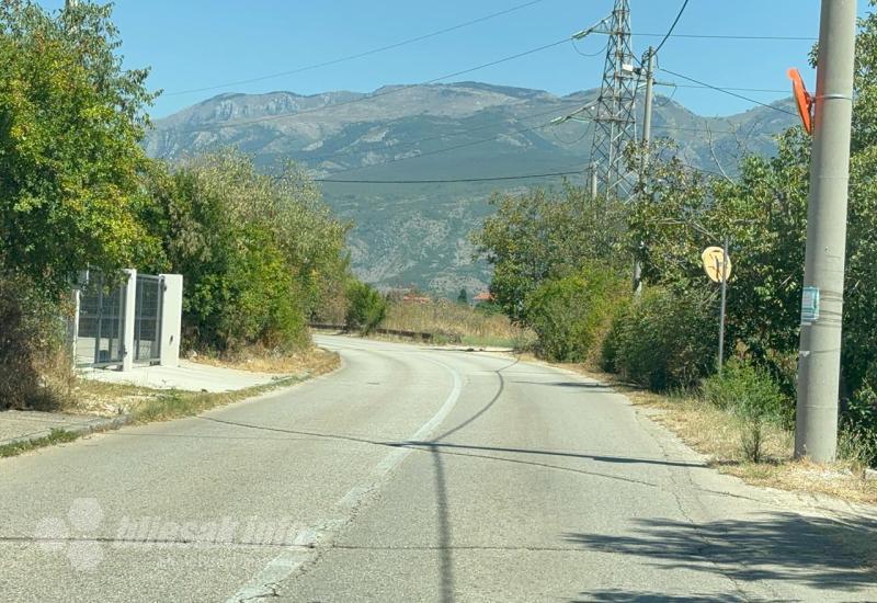 Mostar: Na manje od 3 kilometra, 44 puta prerezana cesta