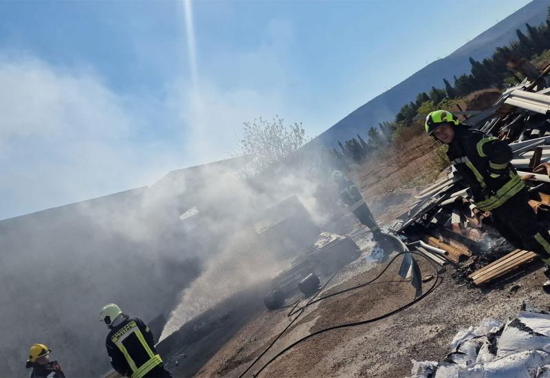 Gorio radni stroj u mostarskoj tvrtki