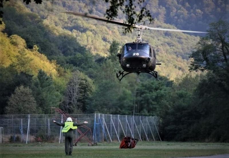 Helikopteri OS BiH pojačanim angažmanom djeluju na Tjentištu      