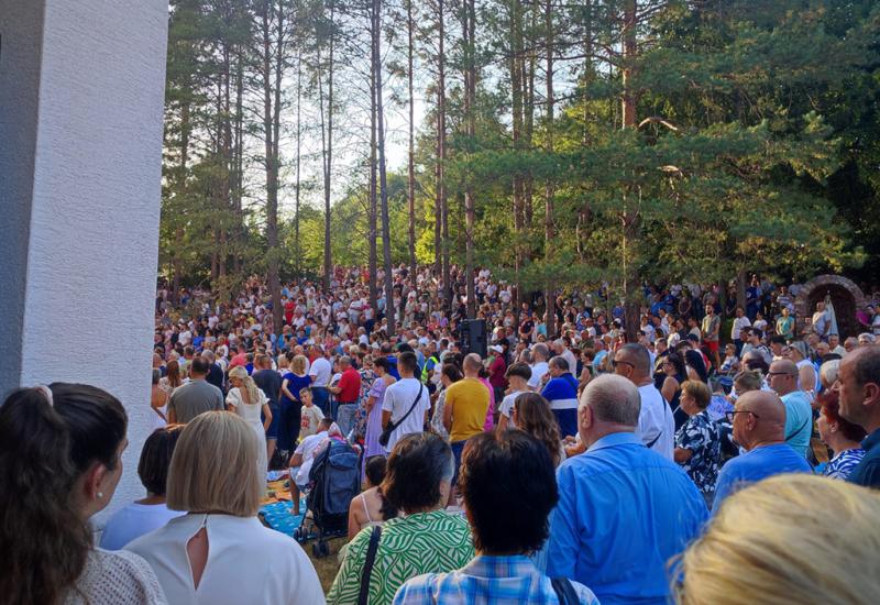 Misa uočnica Velike Gospe u Komušini - Misa uočnica Velike Gospe u Komušini