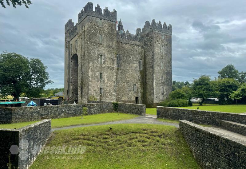 Bunratty dvorac - Bljesak u Bunratty Village-u - Krenite s nama na putovanje kroz povijest Irske