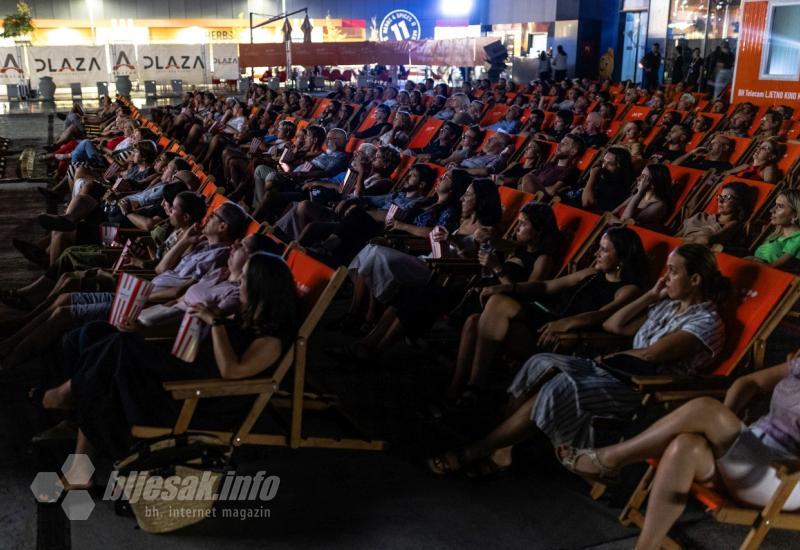 Sarajevo Film Festival otvoren u Mostaru: Pogledajte fotke s crvenog tepiha