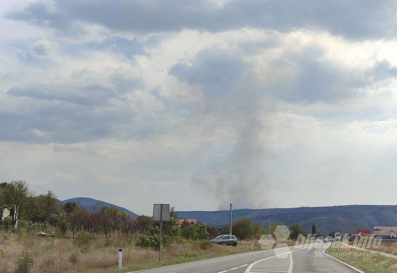 Požar južno od Mostara