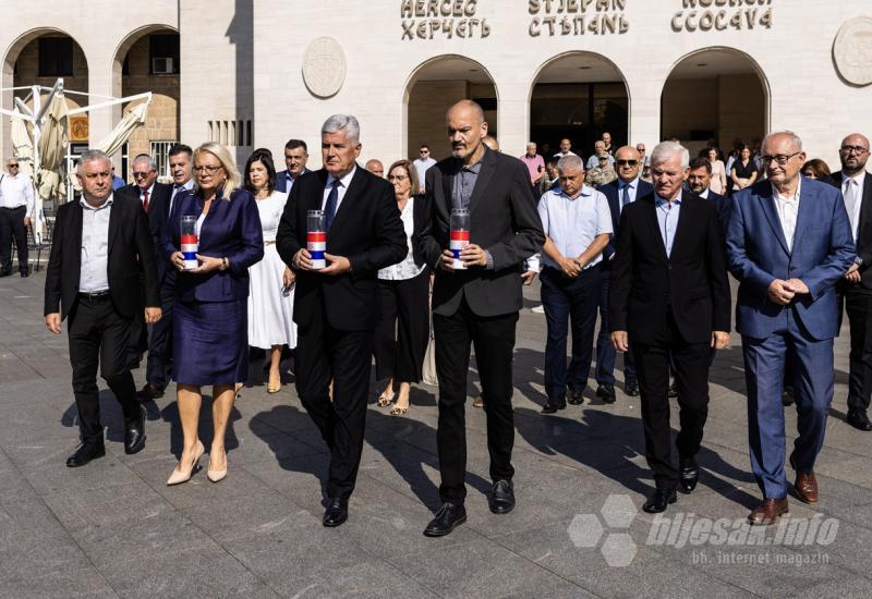 FOTO | 31. obljetnica utemeljenja HR Herceg - Bosne: Odgovor je jasan, hrvatski narod je tu