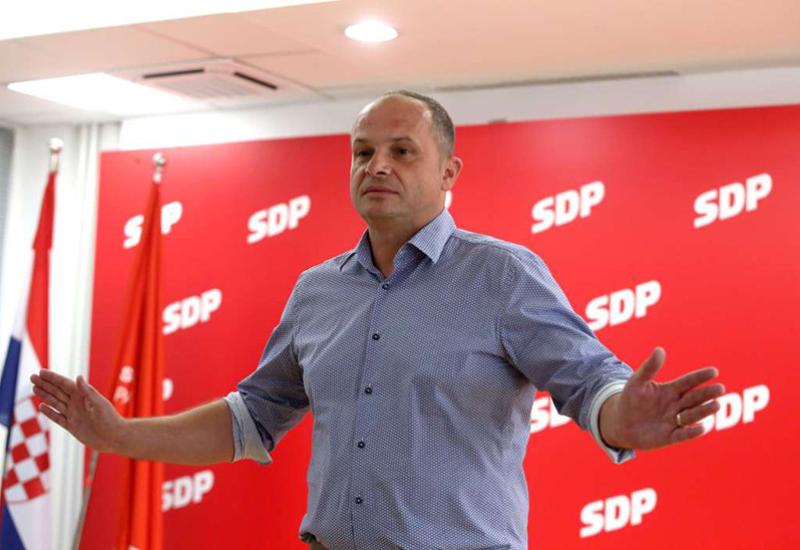 Petero kandidata u utrci za predsjednika hrvatskog SDP-a