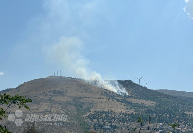 Novi požar izbio je na brdu Fortica - Novi požar na brdu Fortica 