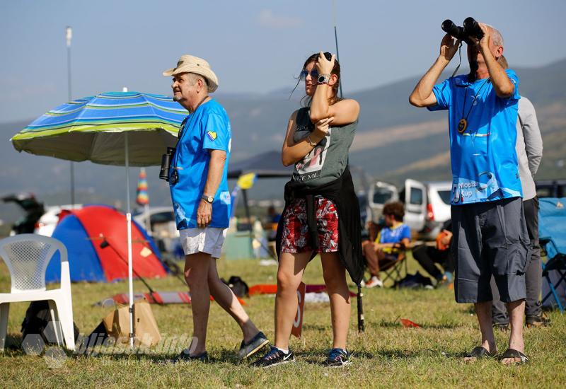 Svjetski kup u Mostaru: Aeromodelari se bore za titulu - Vjetar testirao vještine: Mostar centar aeromodelarstva ovog vikenda