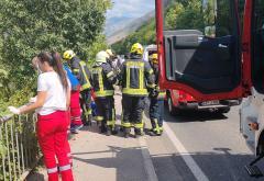 FOTO | VIDEO – Priča o herojima koji su spašavali vozača kamiona