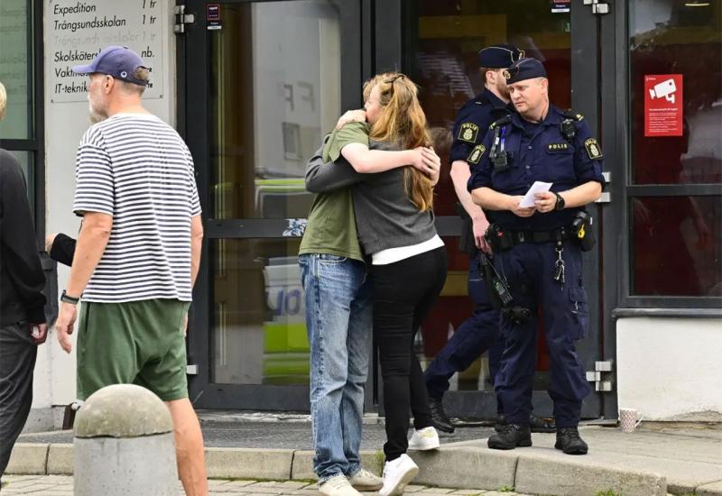 Stockholm: Tinejdžer upucan u školi