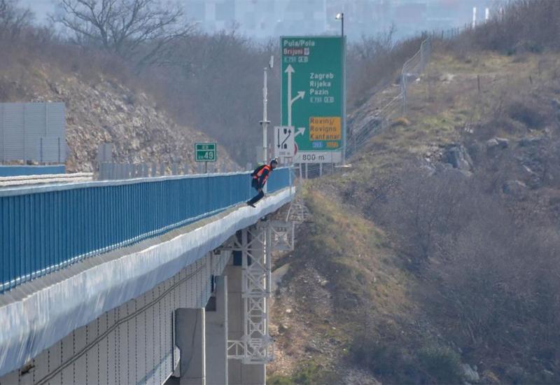 Hrvatska: Britanac skakao s padobranom i poginuo