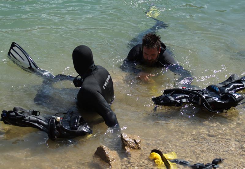 U subotu su članovi i volonteri Ronilačkog kluba Mostar očistili veliki dio mostarskih plaža na Mostarkom jezeru - Očišćen velik dio plaža na Mostarskom jezeru