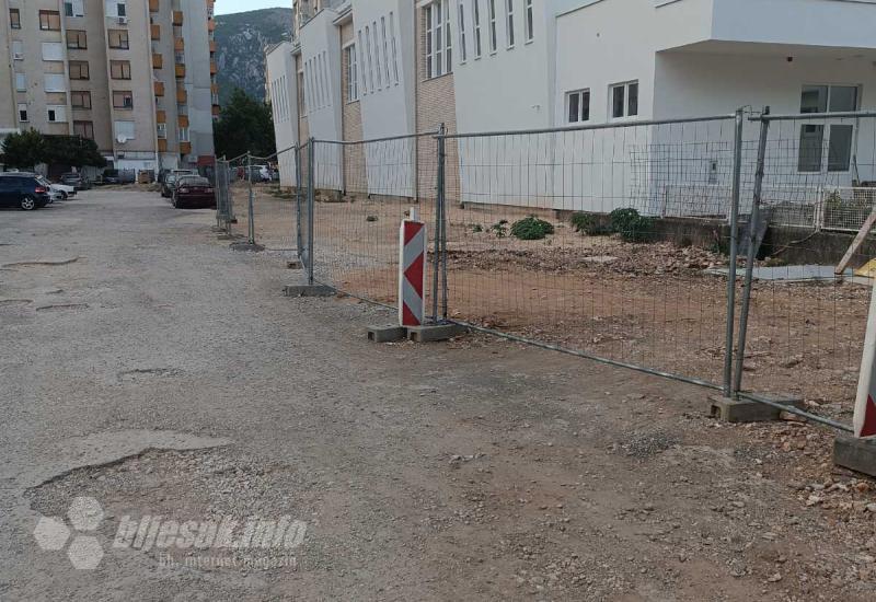 Kako trenutno izgleda naselje - Najavljen parking u Centru 2, stanari skeptični pitaju što je sa zelenilom