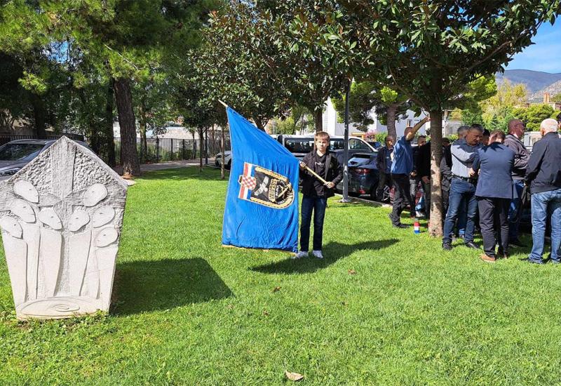 Mostar: Obljetnica tragedije u kojoj je život izgubilo osam pripadnika Vojne policije iz Livna