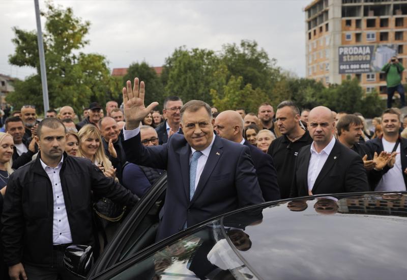 Suđenje Dodiku - Svjedok kaže da nitko ne može zaustaviti objavljivanje usvojenih zakona