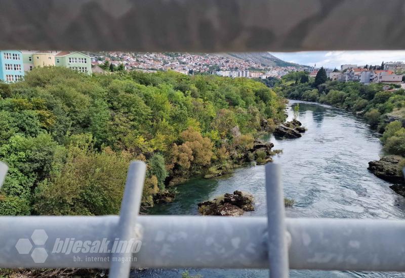 Potraga u Mostaru i na Prenju, traga se za mladićem koji je skočio s mosta i nestalim Nijemcem