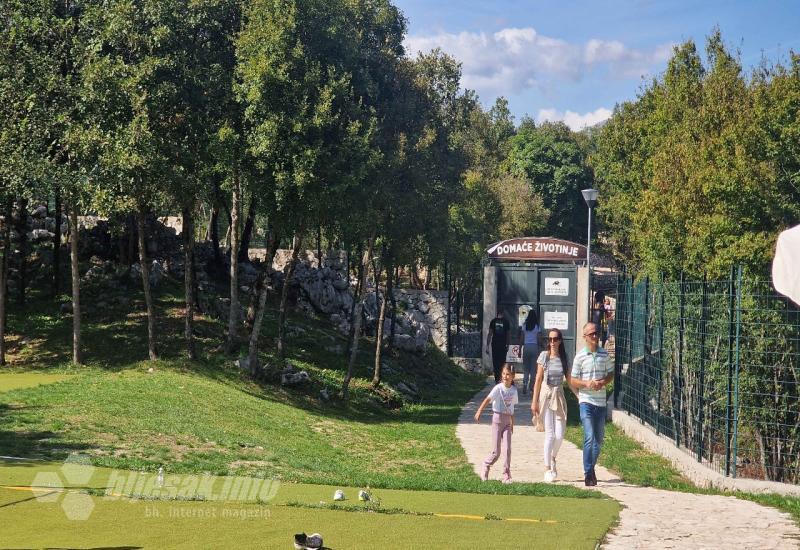 FOTO | Nedjeljni bijeg u prirodu - gotovo svi na Gorancima