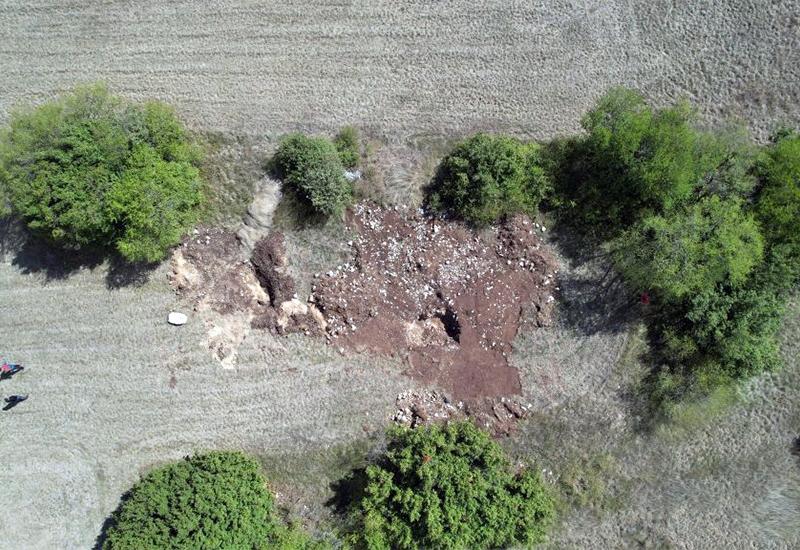 Lovci na blago u Tomislavgradu bagerima oštetili ranokršćansku baziliku