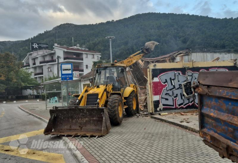 Uklanja se objekt u Ulici nadbiskupa Čule - Uklanja se objekt u Ulici nadbiskupa Čule