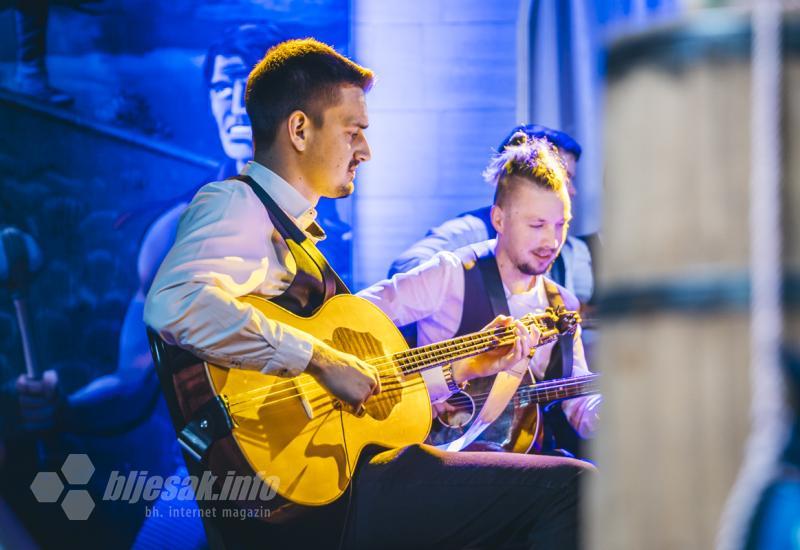 FOTO | Tamburaški orkestar Mostar poklonio sugrađanima koncert za pamćenje