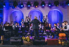 FOTO | Tamburaški orkestar Mostar poklonio sugrađanima koncert za pamćenje