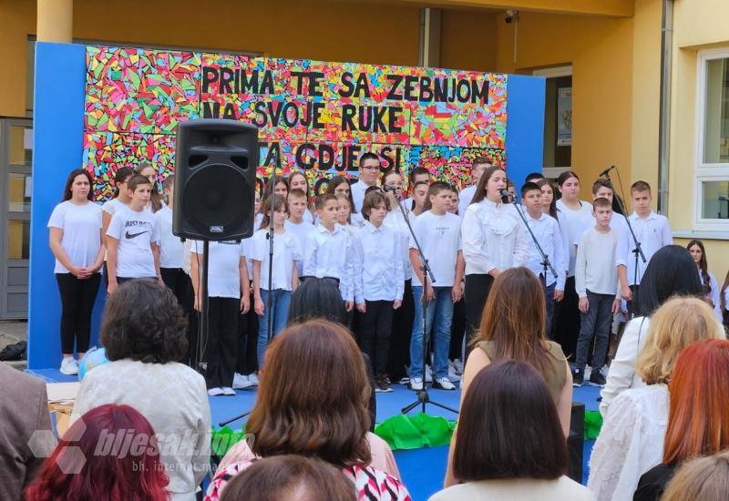 FOTO | U Čapljini proslavljen Dan škole: O. Š. Vladimira Pavlovića pohađa 1.045 učenika