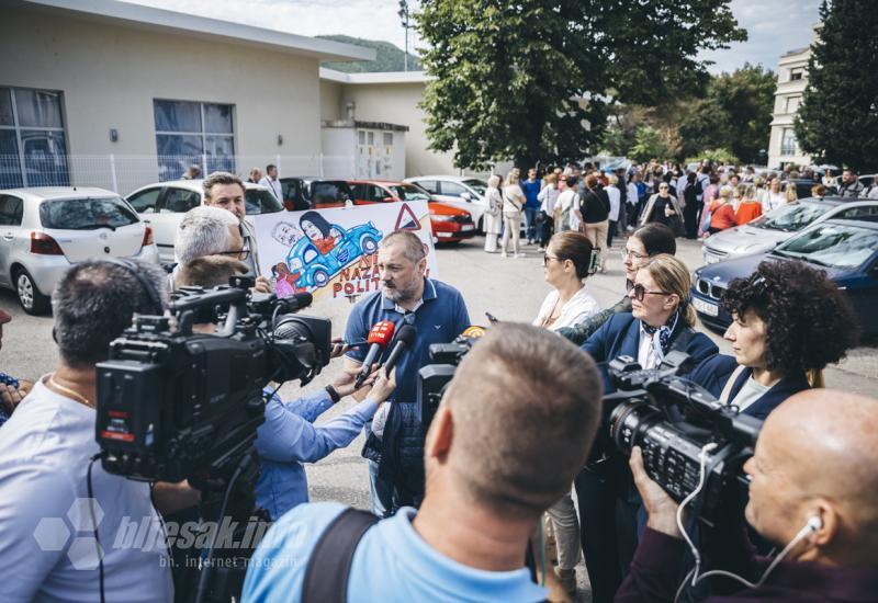 Šetnja prosvjetara u Mostaru dobila veliku podršku: Na vidiku veliki bunt sindikata?!