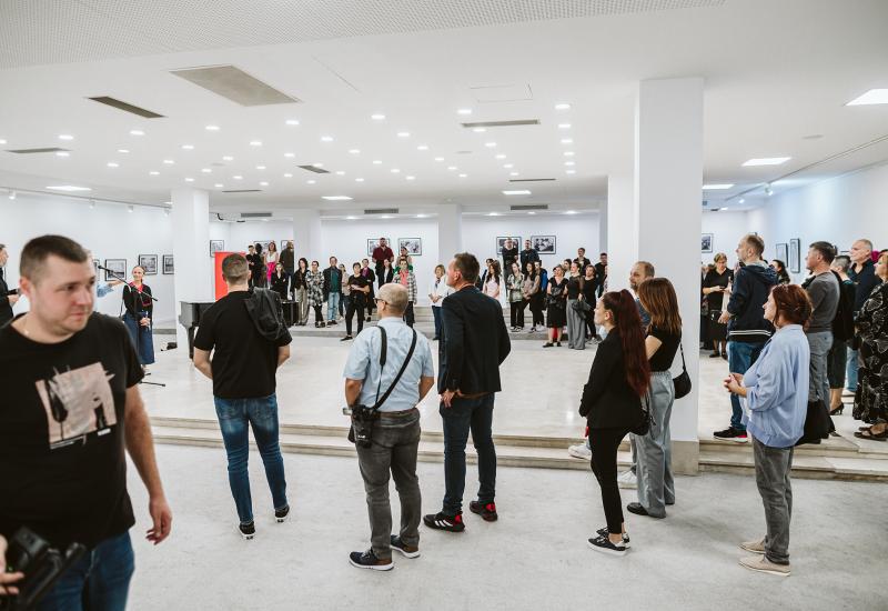 Fotoklub Mostar organizirao izložbu fotografija Mary Crnković Pilaš