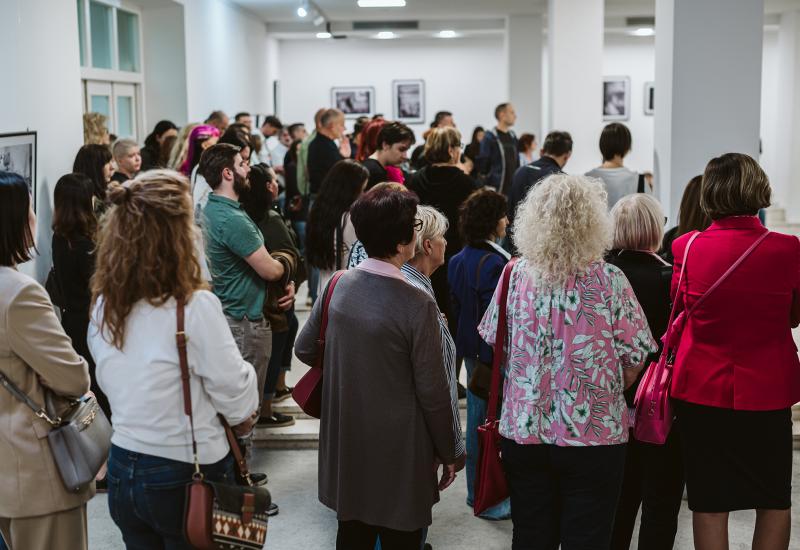 Fotoklub Mostar organizirao izložbu fotografija Mary Crnković Pilaš