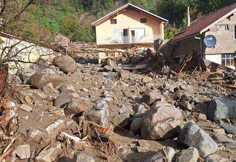 Apokaliptični prizori sela Zlate kod Jablanice