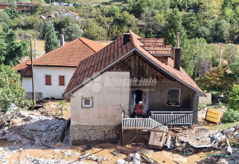 FOTO&VIDEO Apokaliptične scene: Prve fotografije s područja pogođenog klizištima