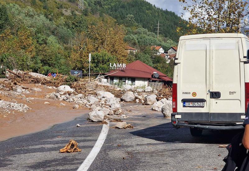 FOTO&VIDEO Apokaliptične scene: Prve fotografije s područja pogođenog klizištima