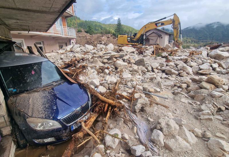 Društvo CKBiH aktivno pomaže ugroženom stanovništvu pogođenom poplavama i klizištima