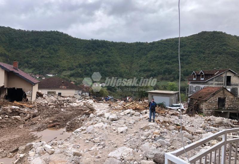 FOTO/VIDEO | Bljesak.info u Donjoj Jablanici: Nastavlja se potraga za nestalima, počela padati kiša